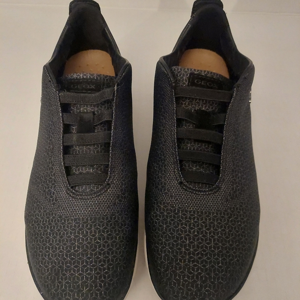 Like New Geox Respira Sneakers Women Sz 9 Breathable System Comfort - Picture 3 of 8